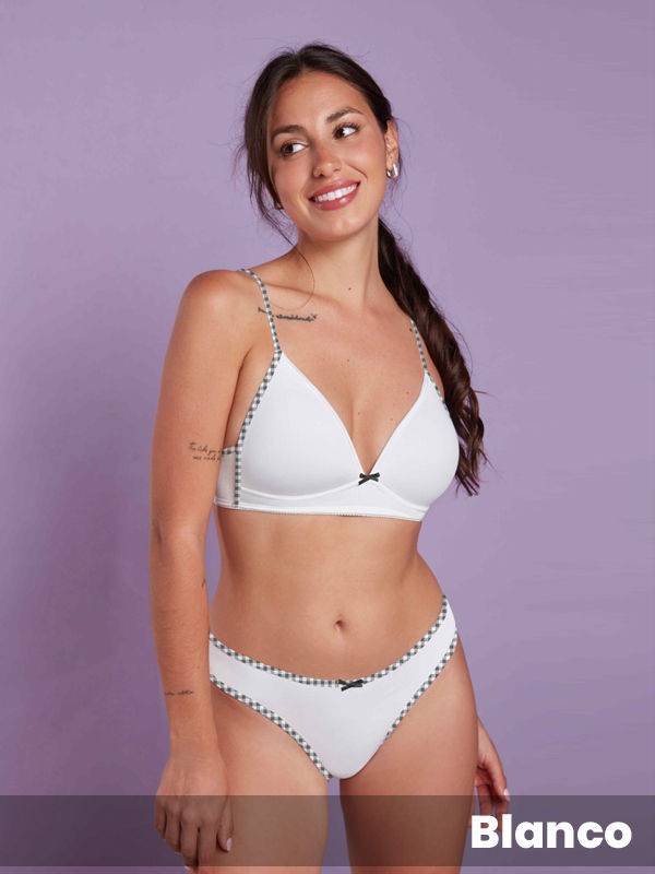 Triángulo soft en microfibra con colaless