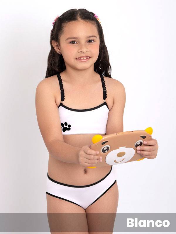 Conjunto Top En Alg/Lyc Estampado Y Culote Con Orejas 3D.