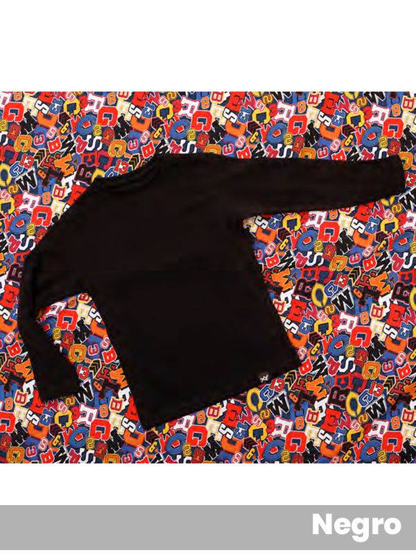 Camiseta basica manga larga cuello redondo, de algodon con lycra liso. Corte ana