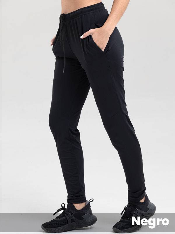 Pantalón microfibra con Lycra y bolsillo