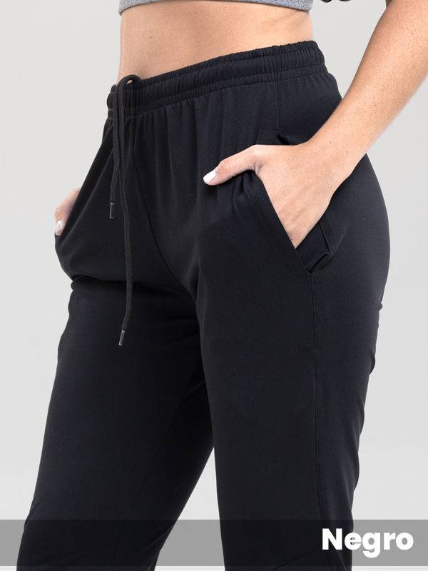 Pantalón microfibra con Lycra y bolsillo