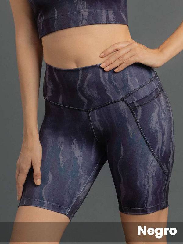 Biker Microfibra Estampada y Bolsillo