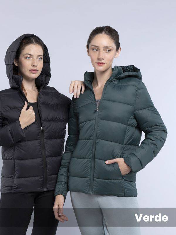Campera Matelasse Con Capucha