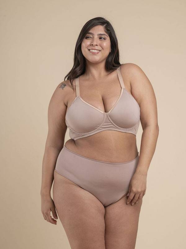 Corpiño c/arco microfibra doble taza preformado PARADISO