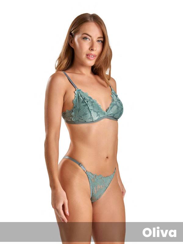 Conjunto Bralette Forrado Y Tanga Less De Puntilla