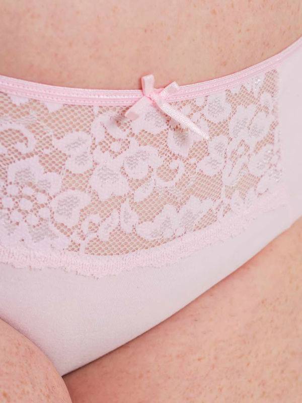 Vedetina algodón con lycra con recortes de puntilla delantera rosa