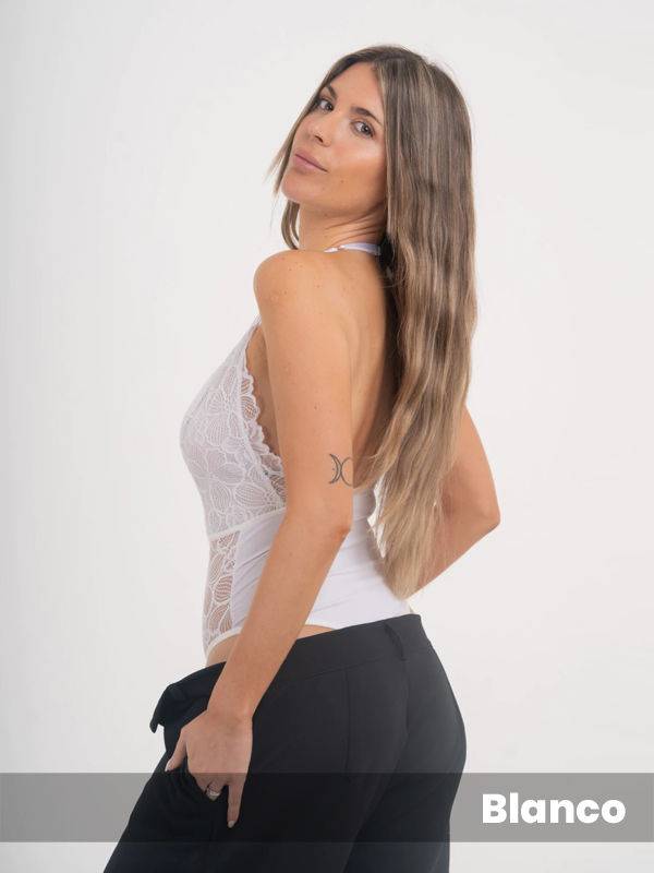 Body halter forrado de puntilla y microfibra