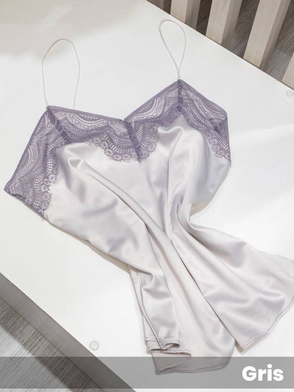 Musculosa lencera de satén elastizado con bretel elástico fino